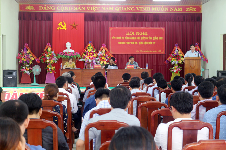 Đoàn đại biểu Quốc hội tỉnh tiếp xúc cử tri tại huyện Minh Hóa
