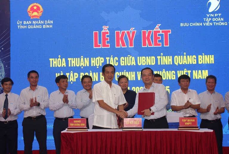 Đẩy mạnh hợp tác chiến lược giữa Tập đoàn VNPT và UBND tỉnh Quảng Bình