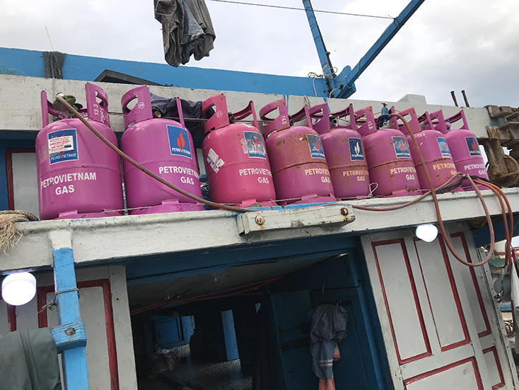 Cháy, nổ tàu thuyền đánh cá-nguy cơ luôn rình rập
