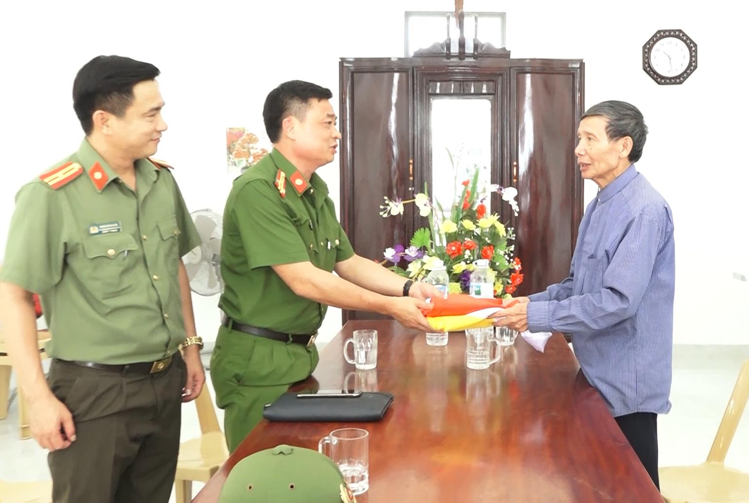 Công an TX. Ba Đồn "Dân vận khéo"