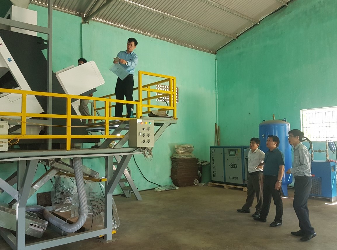 Áp dụng dây chuyền công nghệ cao, nâng tầm giá trị nông sản