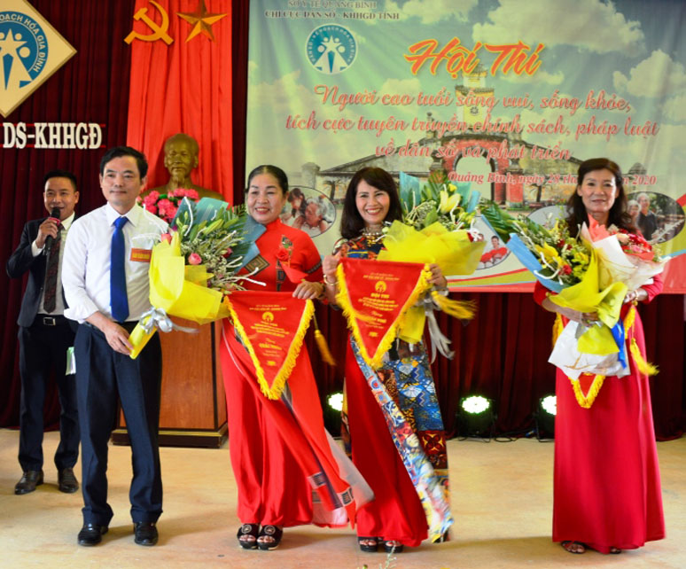 Người cao tuổi với hội thi tuyên truyền pháp luật về chính sách dân số