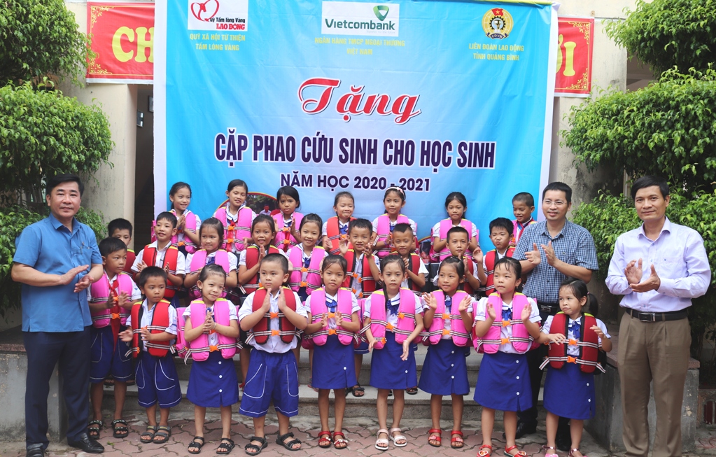 LĐLĐ tỉnh: Đồng hành cùng ngành Giáo dục