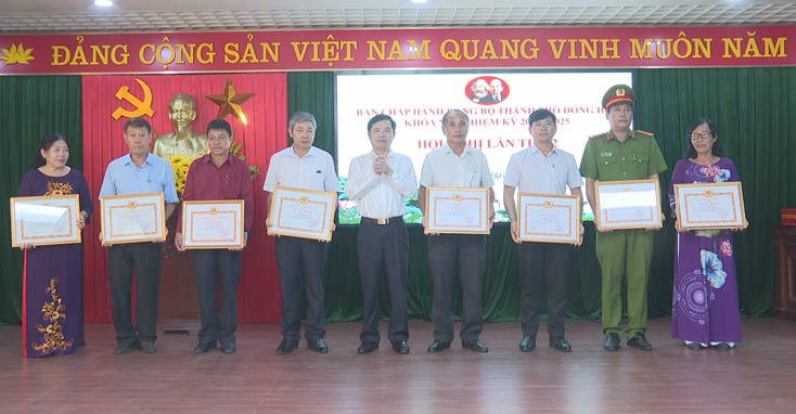 Quyết liệt thực hiện các biện pháp phòng, chống dịch Covid-19 và phục hồi phát triển KT-XH