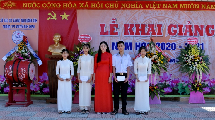 Thực hiện các giải pháp đột phá nâng cao chất lượng giáo dục toàn diện