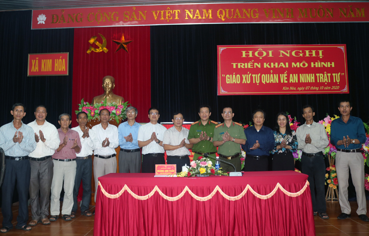 Triển khai mô hình "Giáo xứ tự quản về an ninh trật tự" tại xã Kim Hóa