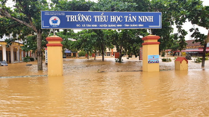 Nhiều địa phương ngập lụt trên diện rộng