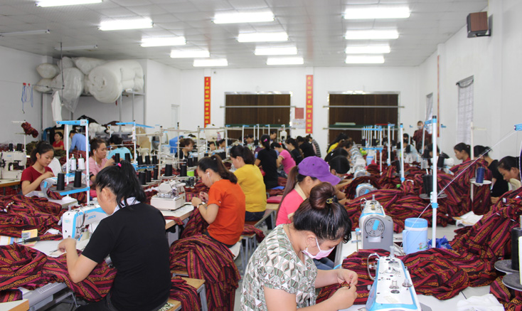 Tổng doanh thu trong các khu kinh tế, khu công nghiệp đạt 160% so cùng kỳ