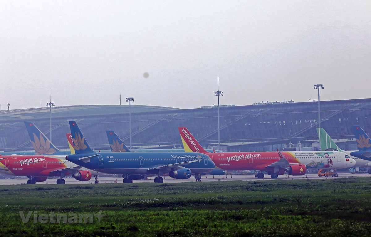 Khi nào đường bay thương mại quốc tế có thể khai thác trở lại?