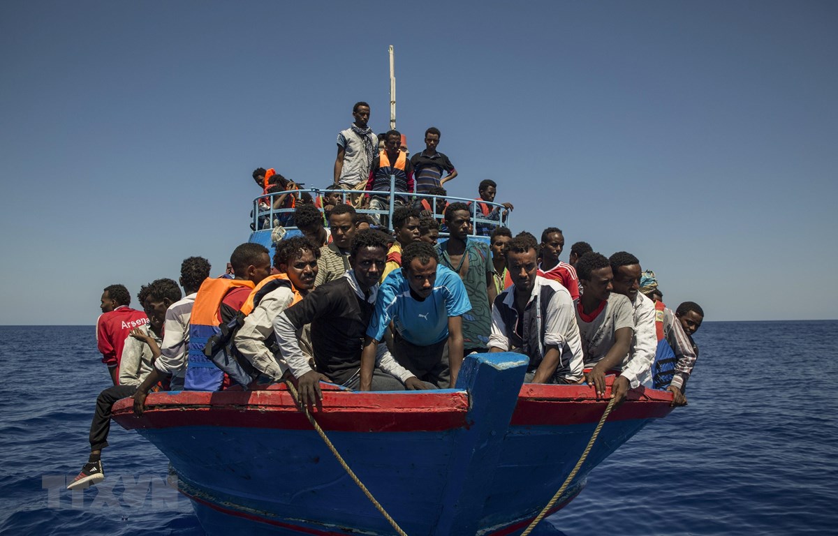 Libya bắt giữ chỉ huy lực lượng bảo vệ bờ biển tham gia buôn người
