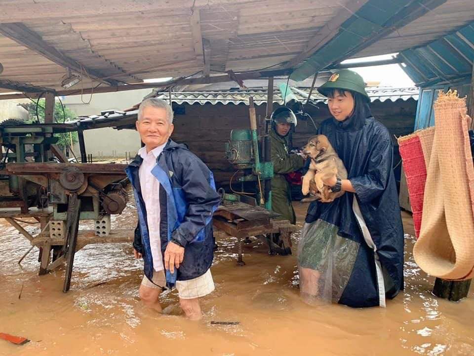 Thị xã Ba Đồn: Gần 3.700 ngôi nhà ngập và chia cắt do mưa lũ