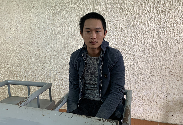 Bắt đối tượng đập phá, hủy hoại tài sản và gây thương tích một chiến sỹ công an