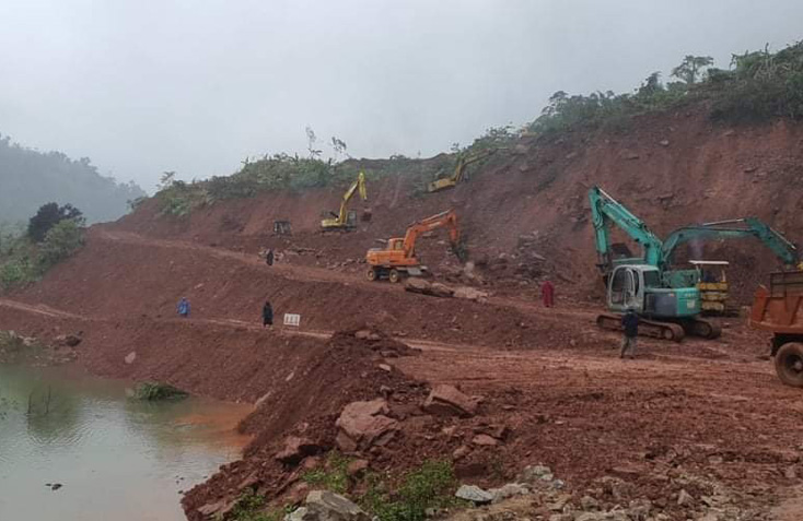 Dự kiến ngày 28-10, các xe có tải trọng cho phép được đi qua tuyến đường tạm