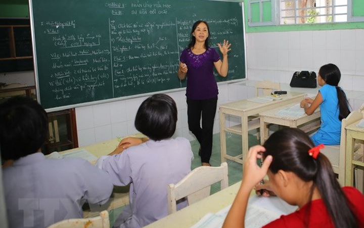 Tinh giản chương trình để hạn chế dạy thêm, học thêm