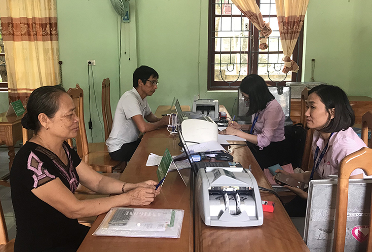 Người lan tỏa vốn tín dụng chính sách ở vùng cao