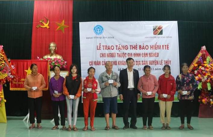 Bảo đảm chế độ an sinh xã hội cho người dân vùng lũ