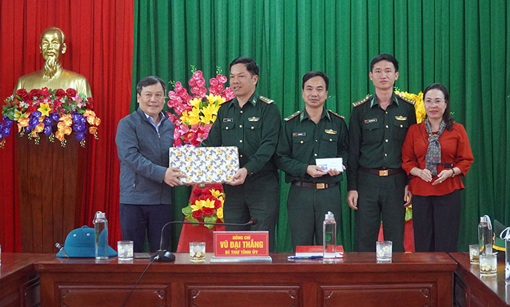 Đồng chí Vũ Đại Thắng, Bí thư Tỉnh ủy kiểm tra công tác khắc phục hậu quả mưa lũ tại xã Lâm Thủy