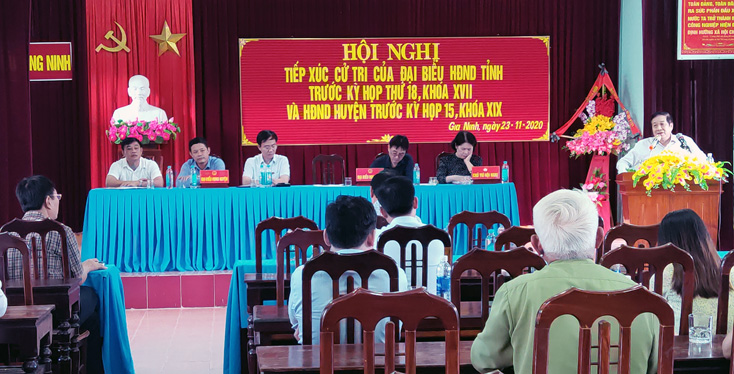 Đại biểu HĐND tỉnh tiếp xúc cử tri huyện Quảng Ninh trước kỳ họp thứ 18