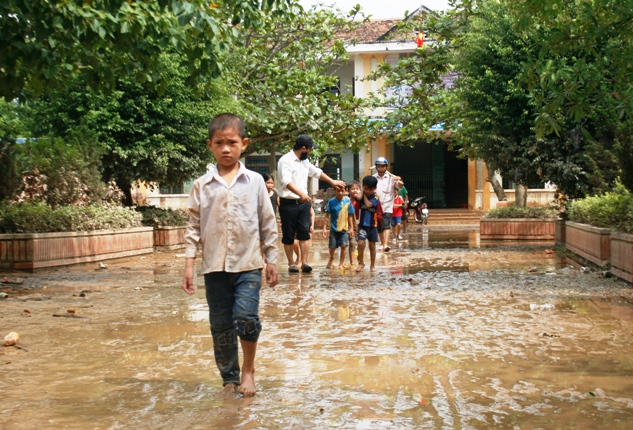 Ngày lũ tan…
