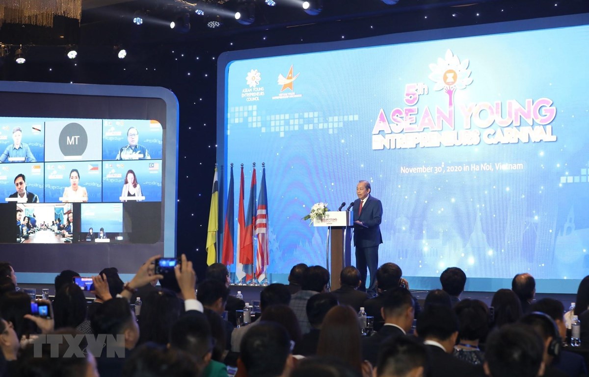 ''Các doanh nhân trẻ ASEAN cần có tầm nhìn vượt biên giới''