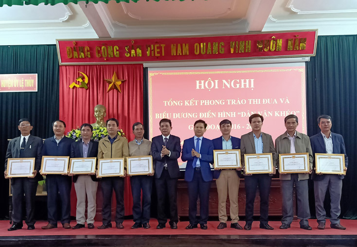 Lệ Thủy: Tổng kết phong trào thi đua và biểu dương điển hình "Dân vận khéo" giai đoạn 2016-2020