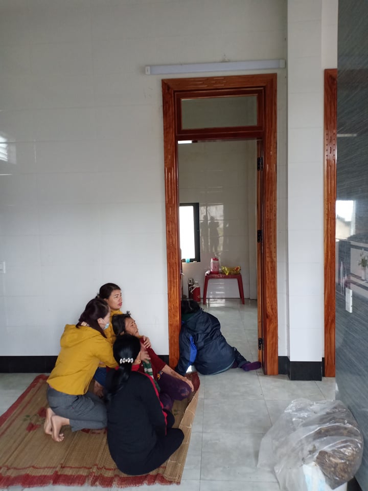 Nghi ngộ độc khí than, 4 mẹ con thương vong