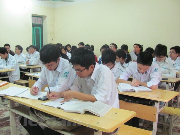Ban hành chương trình môn giáo dục quốc phòng mới cho trường THPT