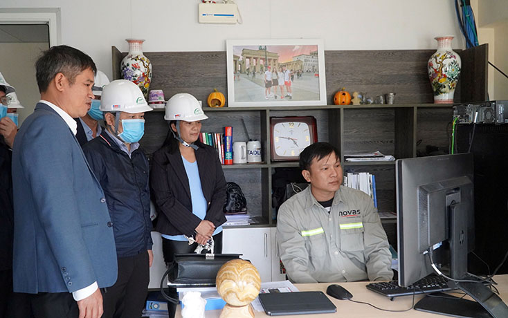 Đồng chí Bí thư Tỉnh ủy kiểm tra tình hình sản xuất, kinh doanh tại Công ty TNHH phát triển dự án Việt Nam