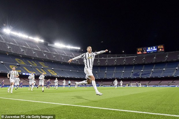 Kết quả Champions League 9-12: Manchester United bị loại