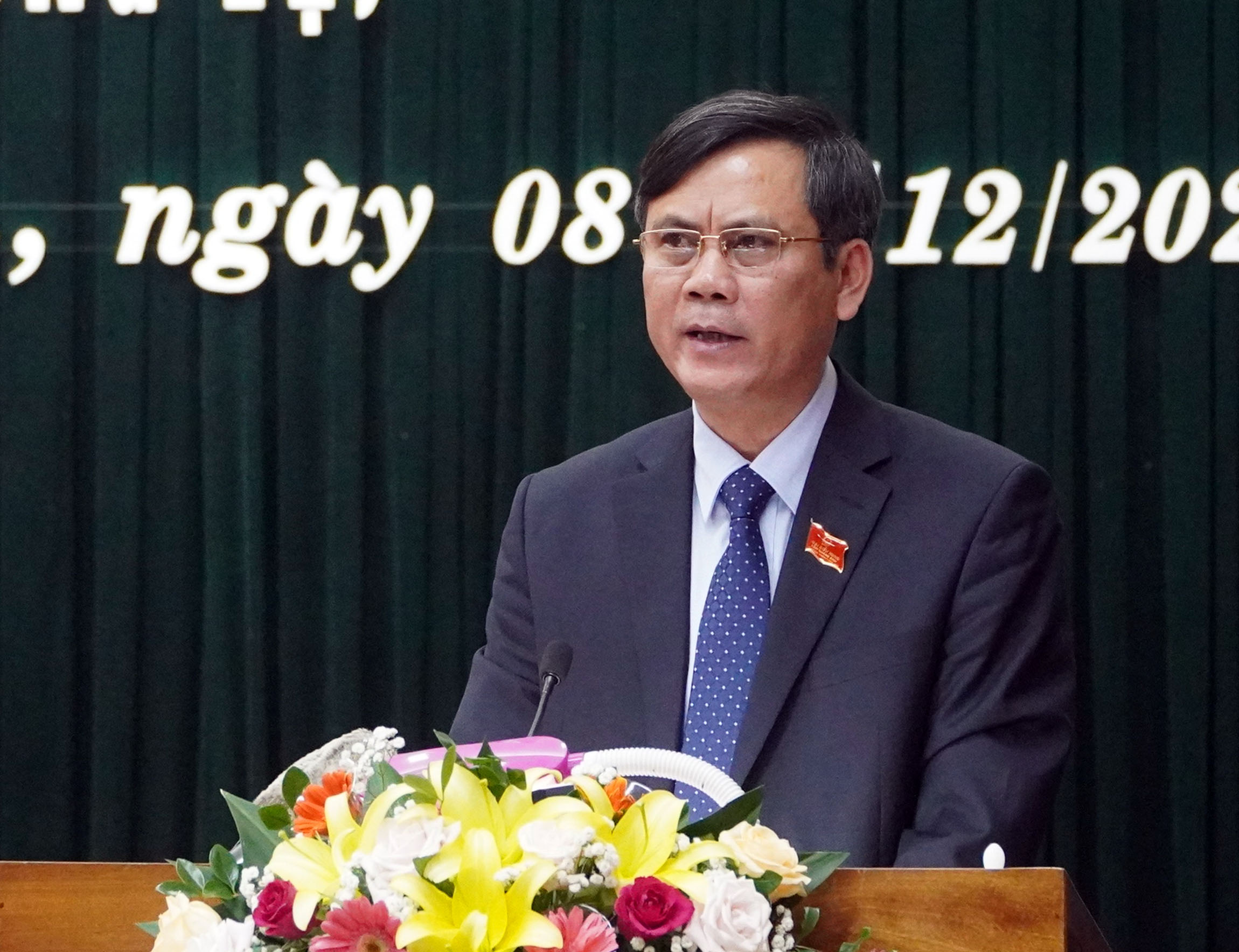 Dám nghĩ, dám làm, dám chịu trách nhiệm, ra sức phấn đấu thực hiện thắng lợi các mục tiêu, nhiệm vụ đã đề ra (*)
