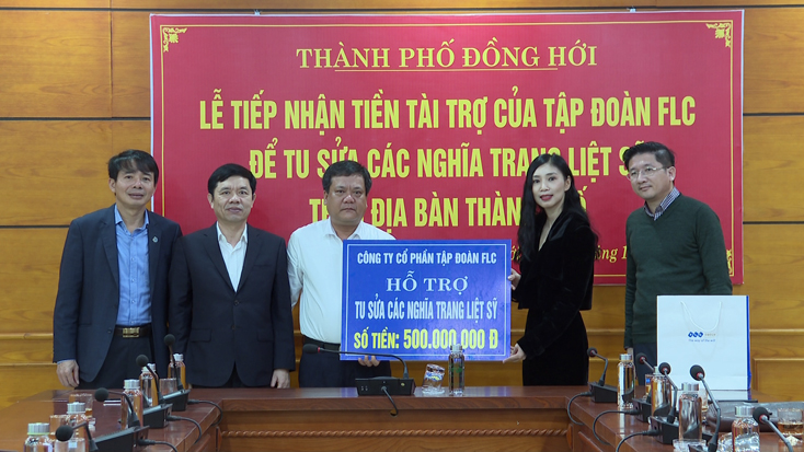 Tập đoàn FLC hỗ trợ kinh phí tu sửa nghĩa trang liệt sỹ trên địa bàn TP. Đồng Hới