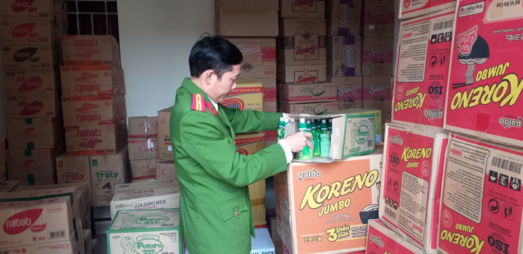 Công an TP. Đồng Hới: Bắt giữ xe tải chở hàng hóa không có hóa đơn