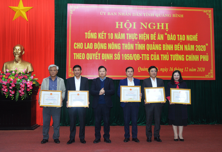 Tổng kết thực hiện Đề án "Đào tạo nghề cho lao động nông thôn đến năm 2020"