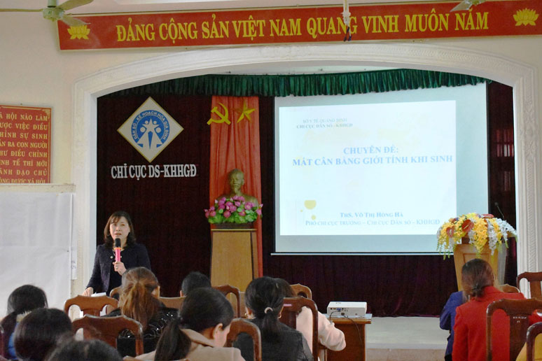 Nâng cao kỹ năng truyền thông, tư vấn về sức khỏe vị thành niên