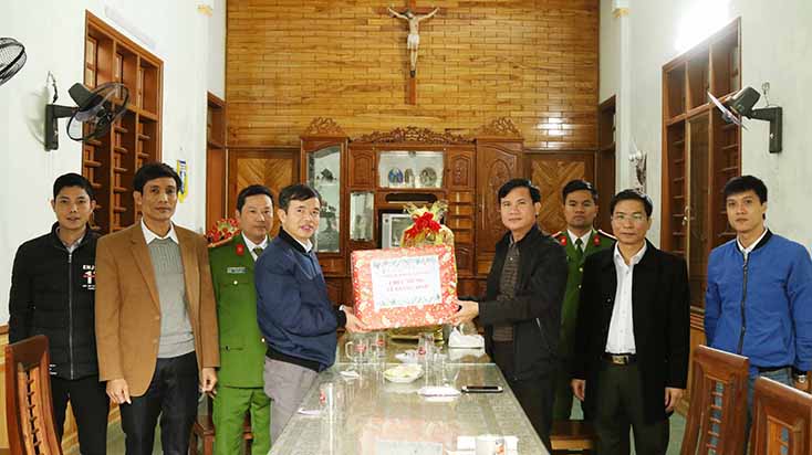 Chúc mừng lễ Giáng sinh các linh mục và bà con giáo dân trên địa bàn