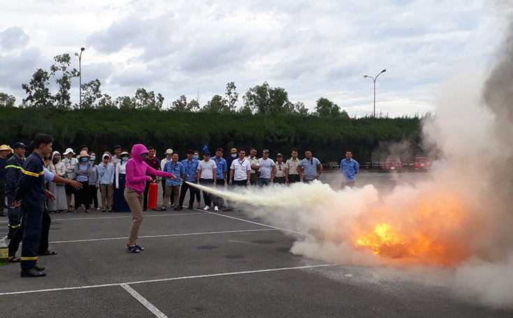 Cảng hàng không Đồng Hới: Để có những chuyến bay an toàn