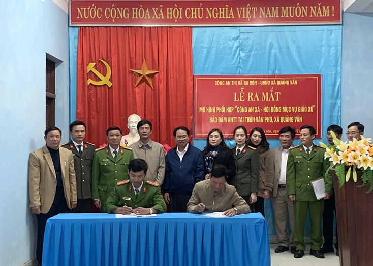 Xây dựng mô hình phối hợp "Công an xã-Hội đồng mục vụ giáo xứ"