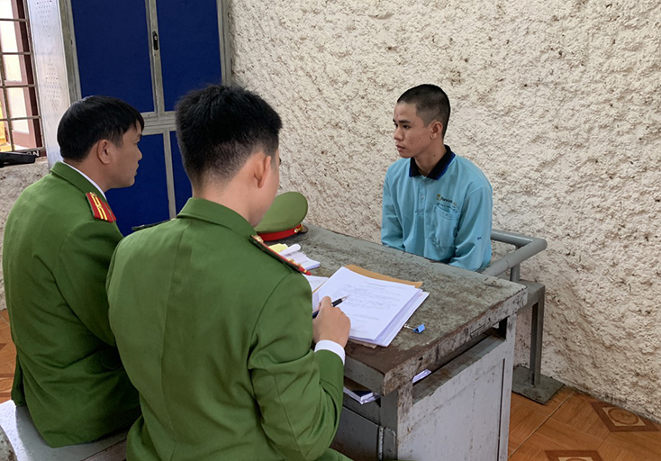 Truy lùng kẻ gây ra 6 vụ cướp tài sản của phụ nữ vào ban đêm