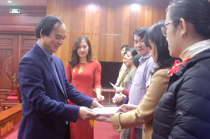 Tập huấn bồi dưỡng nghiệp vụ văn phòng cấp ủy năm 2020