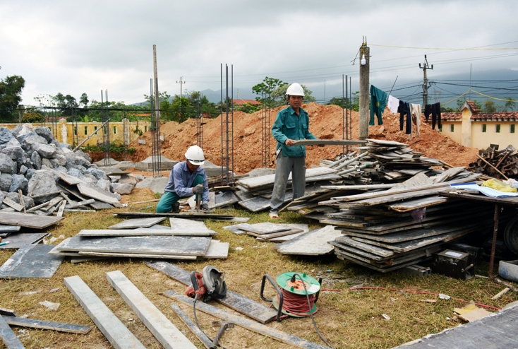 Đẩy nhanh tiến độ các công trình trọng điểm