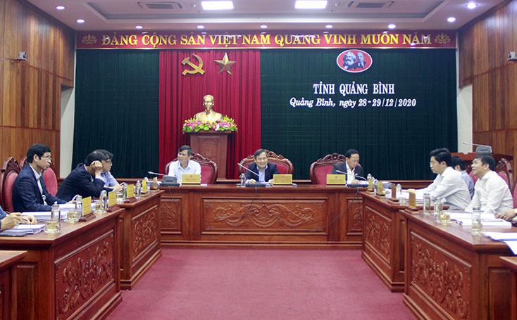 Ngày làm việc thứ hai của hội nghị trực tuyến Chính phủ với các địa phương