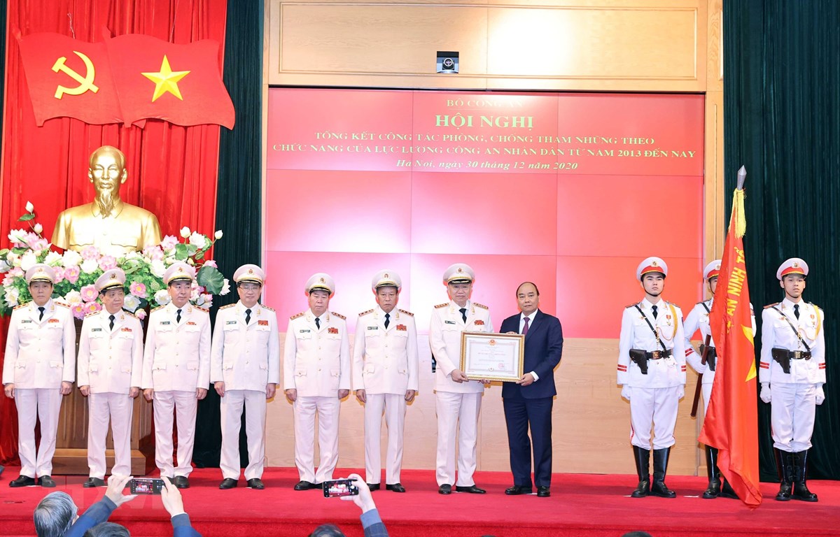 Thực hiện tốt hơn, hiệu quả hơn công tác phòng, chống tham nhũng