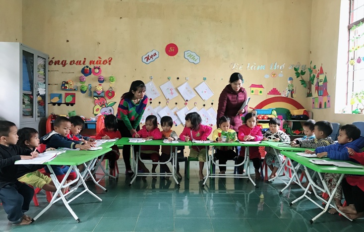 Người "gieo" xuân trên đỉnh Trường Sơn