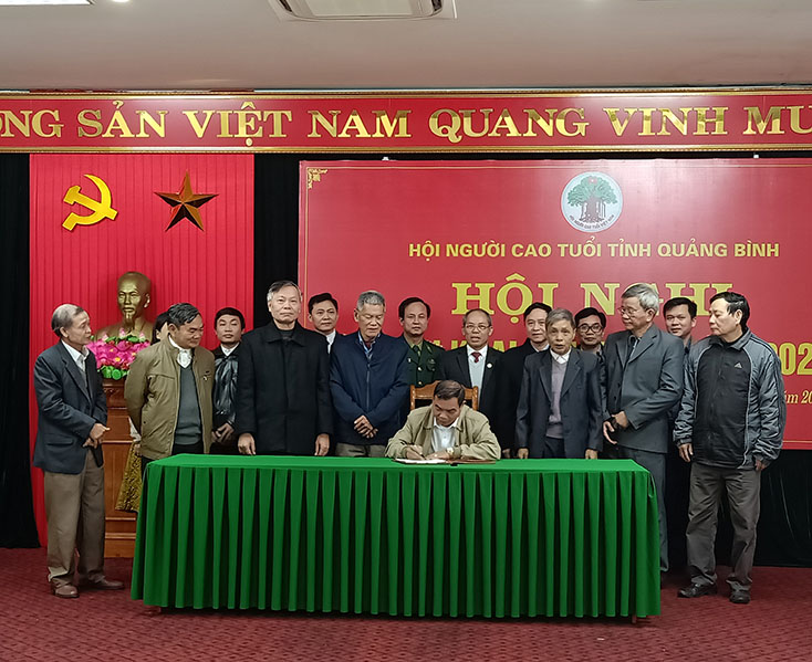 Năm 2020, có gần 17.500 người cao tuổi được hưởng trợ cấp xã hội hàng tháng