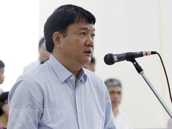 Ngày 22-1, bị cáo Đinh La Thăng, Trịnh Xuân Thanh ra hầu tòa