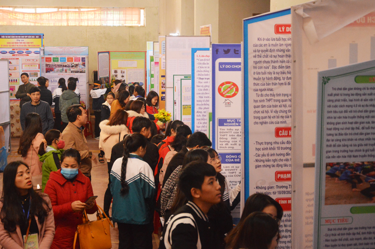 Khai mạc cuộc thi khoa học kỹ thuật cấp tỉnh dành cho học sinh trung học