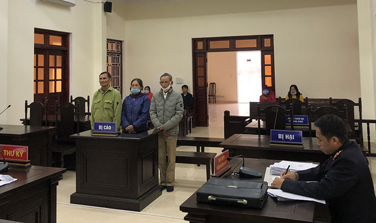 Xét xử nghiêm hành vi tàng trữ và vận chuyển vật liệu nổ