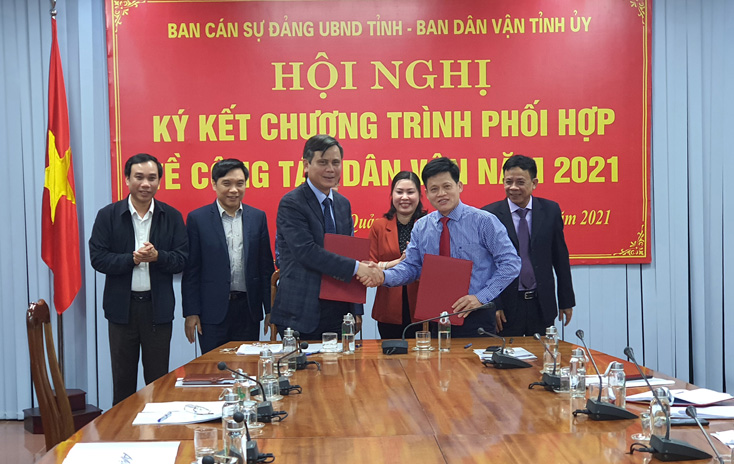 Ban Cán sự Đảng UBND tỉnh và Ban Dân vận Tỉnh ủy: Ký kết Chương trình phối hợp về công tác dân vận năm 2021