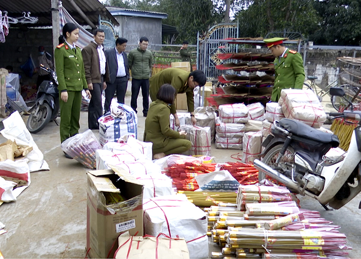 Triệt phá điểm sản xuất, buôn bán hương giả