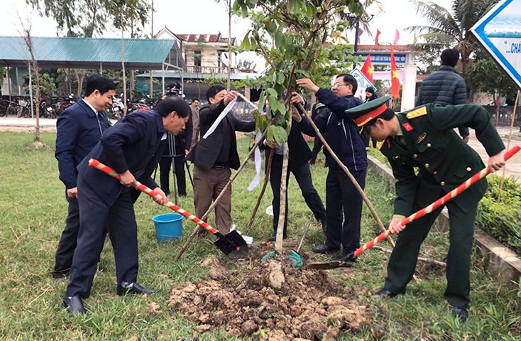 Tổ chức trồng cây nhân dịp Tết Tân Sửu năm 2021